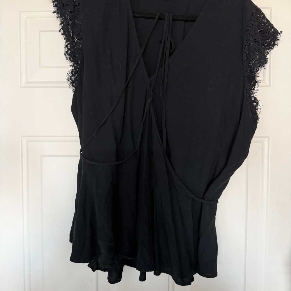 LOFT Black Lace Sleeve Women's Blouse